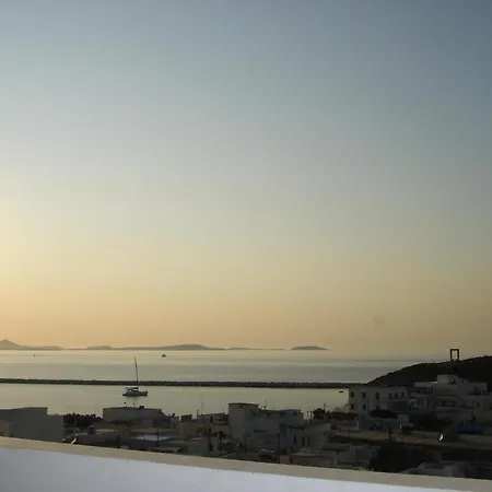 πανόραμα 2* Naxos City
