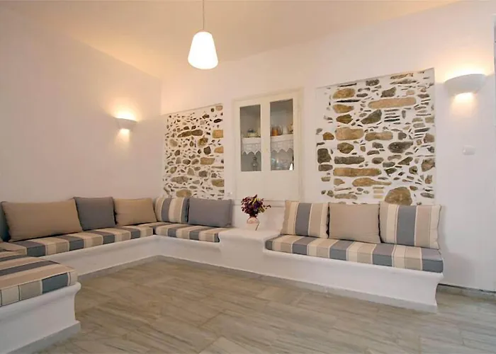 πανόραμα 2* Naxos City